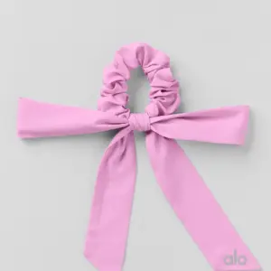 Love Knots Tie Scrunchie - Candy Heart Pink