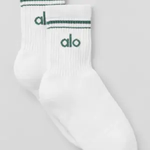 Unisex Half-Crew Throwback Sock - White/Clover Green