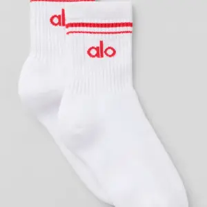 Unisex Half-Crew Throwback Sock - White/Bright Red