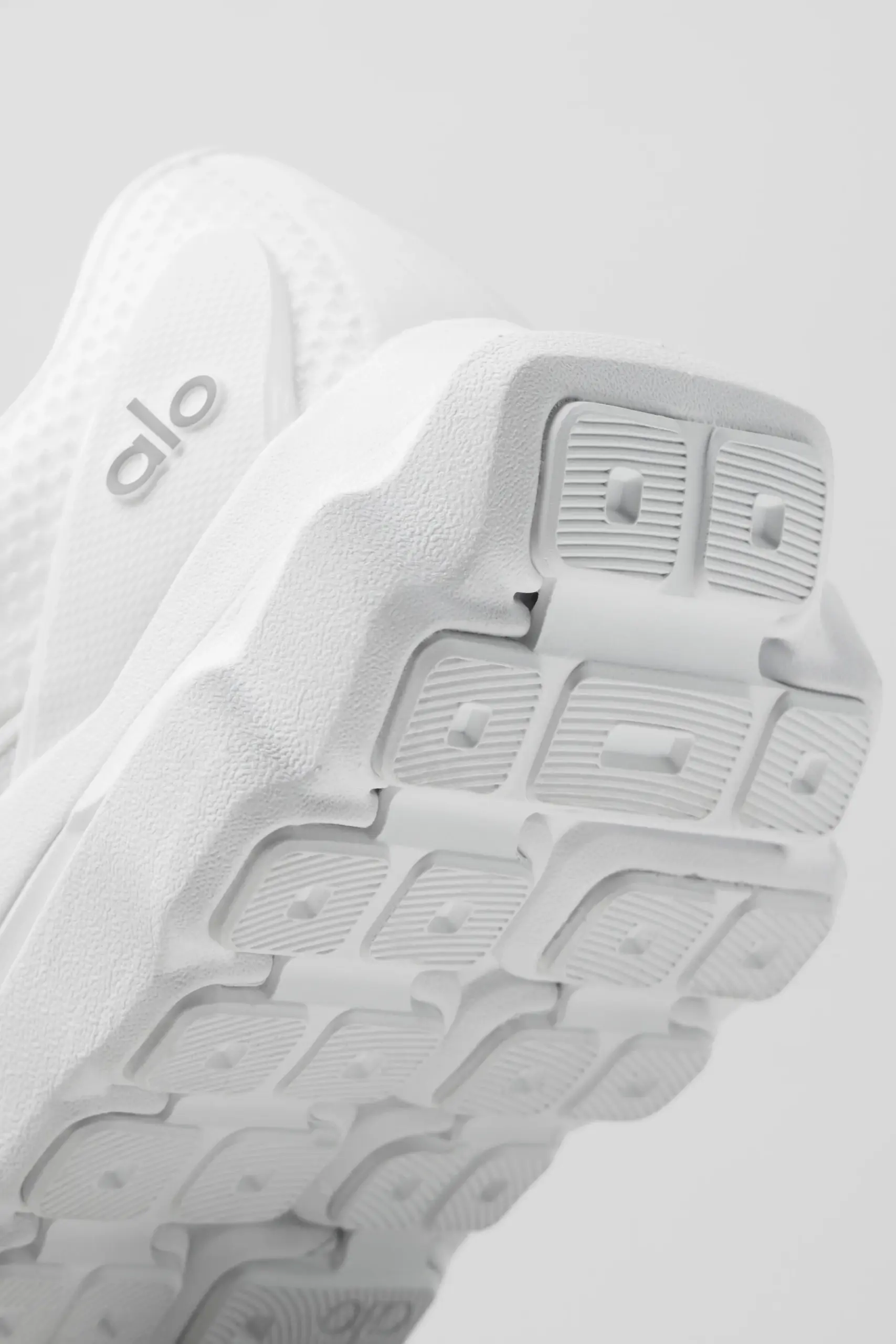 ALO Runner - White/White - Image 7