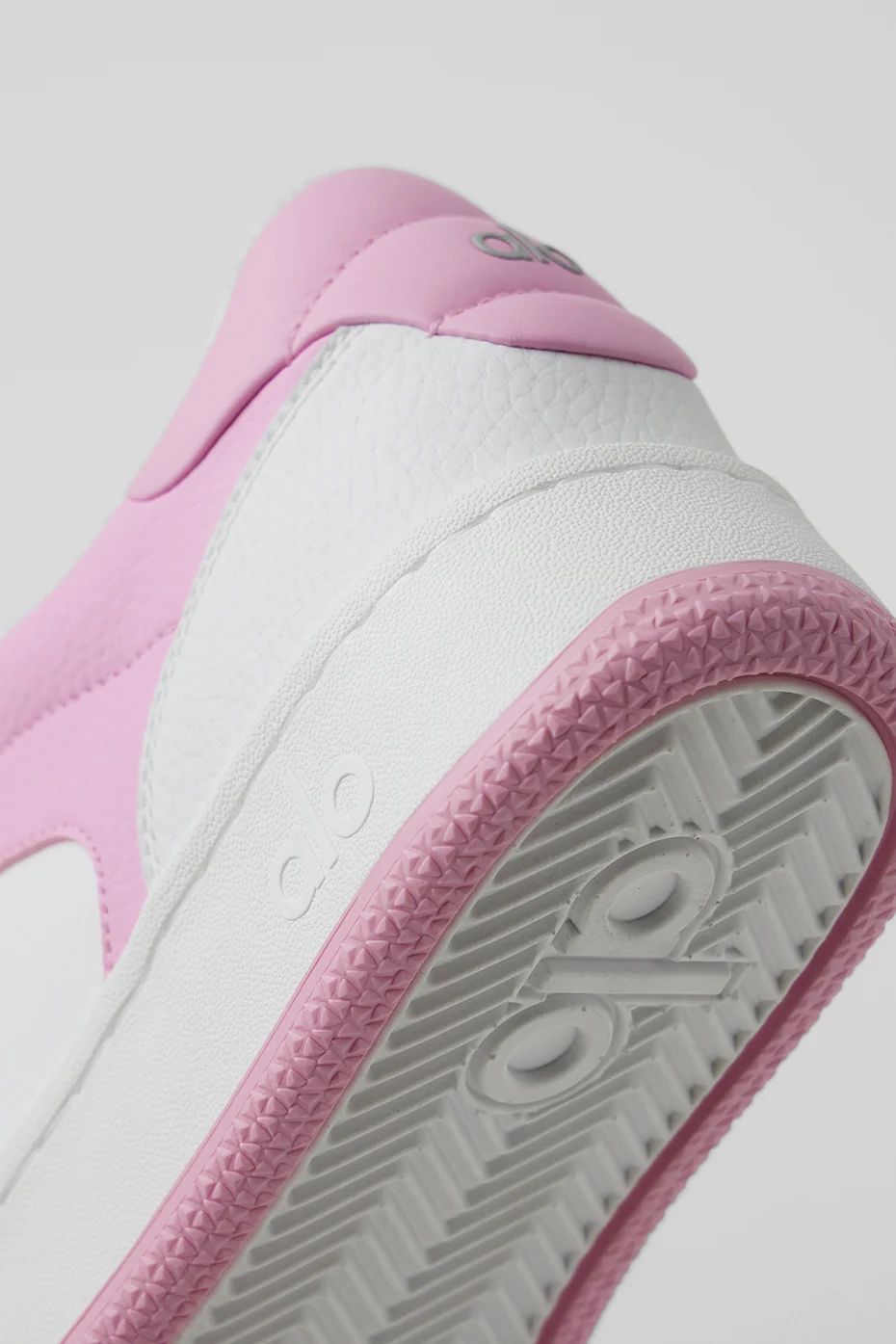 ALO Recovery Mode Sneaker - Pink/White - Image 7