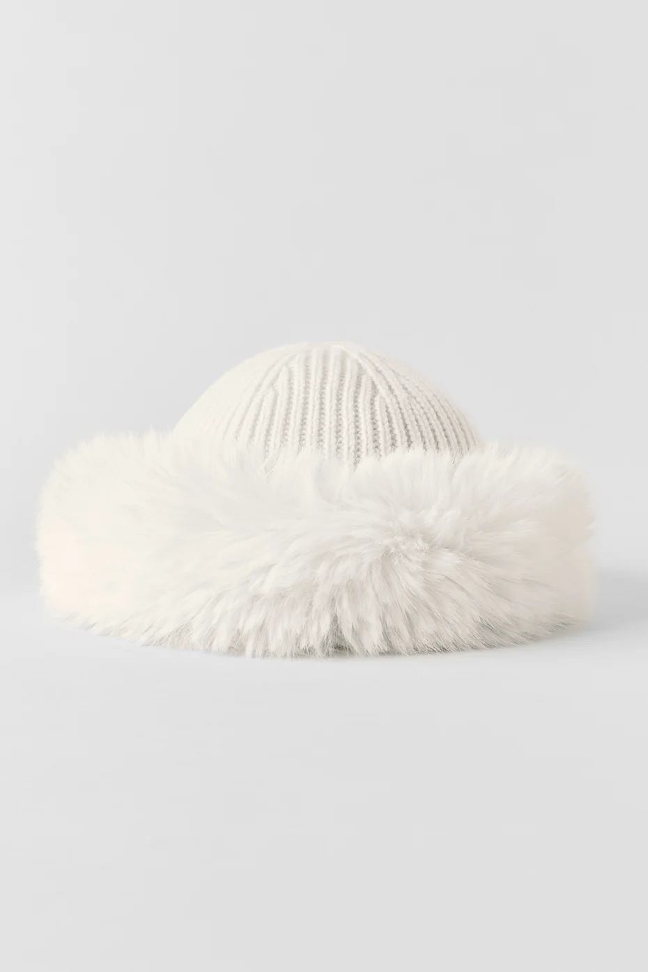 Courchevel Cashmere Faux Fur Beanie - Ivory - Image 2
