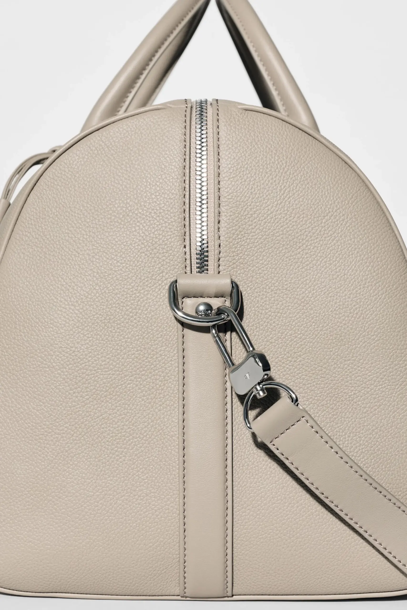 ALO Voyage Duffle - Gravel Leather - Image 5
