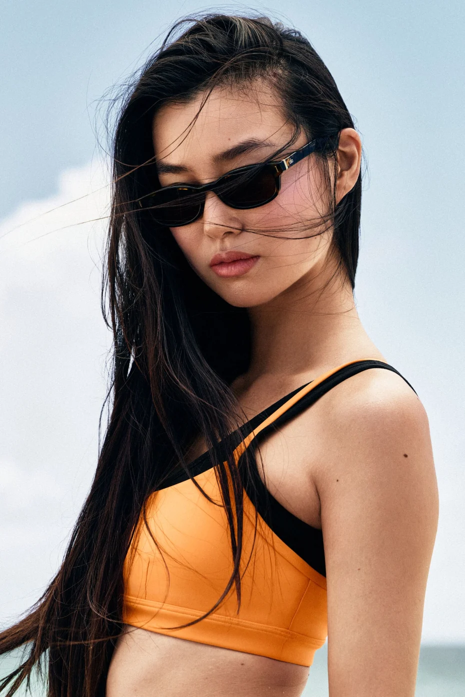 ALO Skinny Oval Sunglasses - Tortoise - Image 2