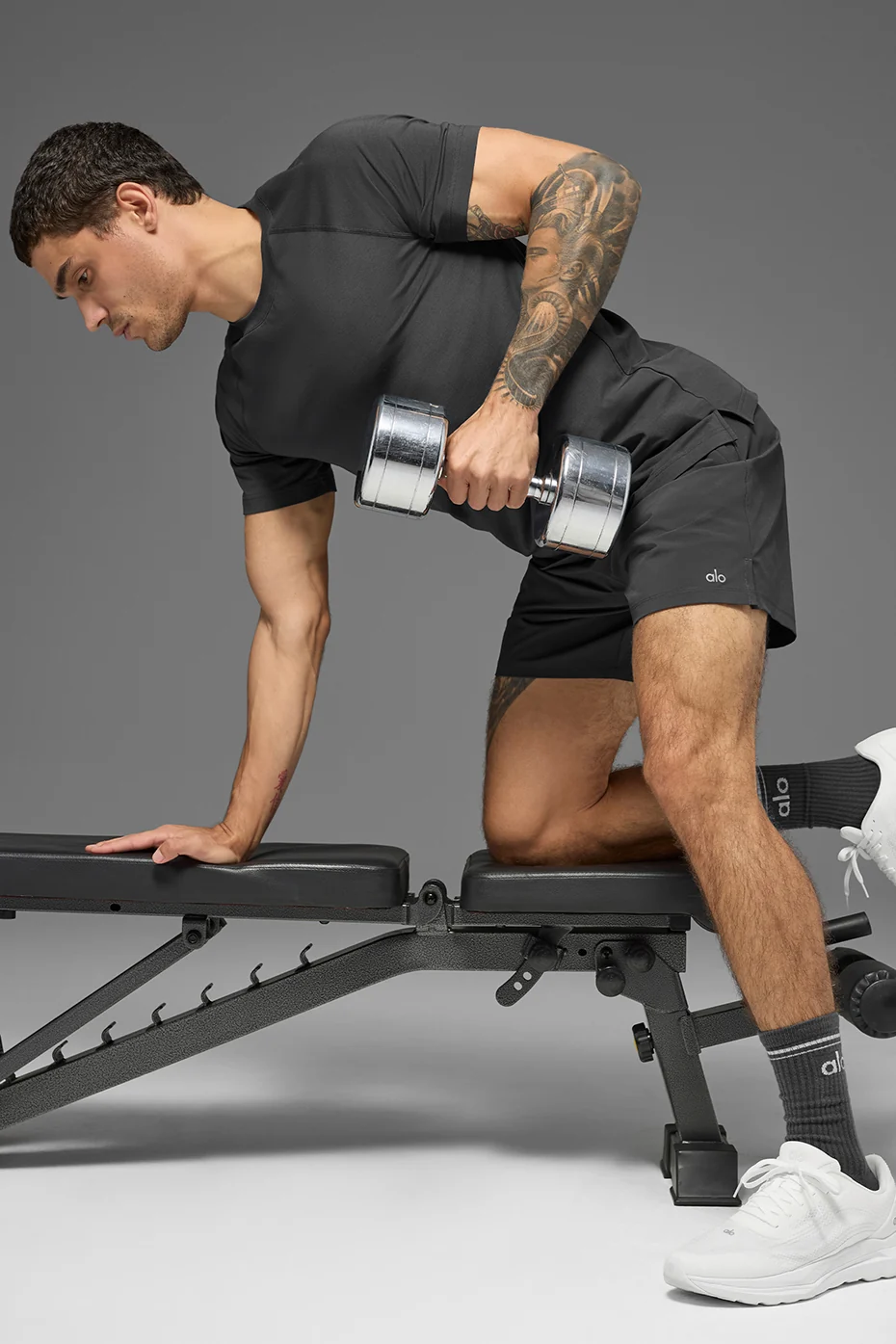 ALO Vapor Crewneck Short Sleeve - Anthracite - Image 4