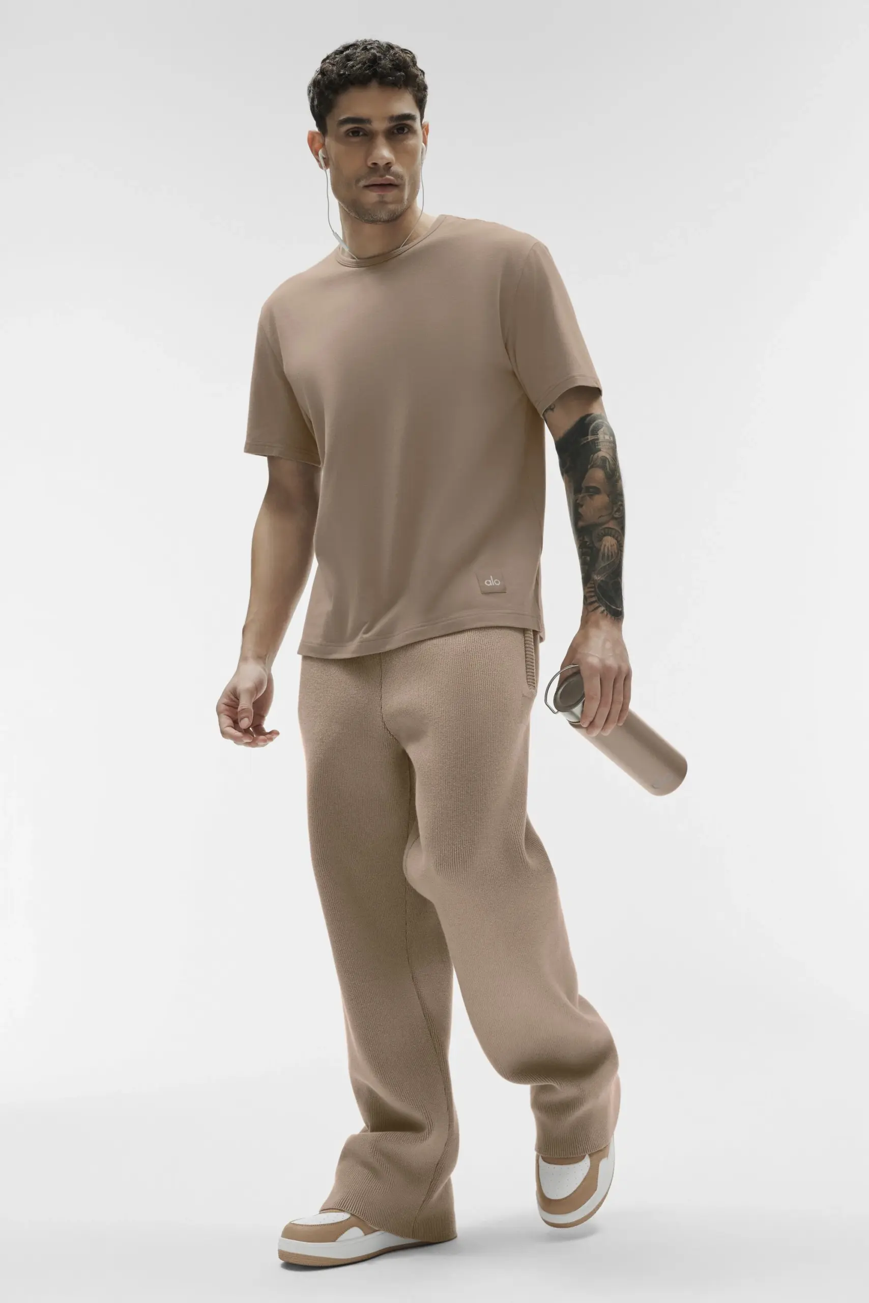 Street Essential Tee - Gravel - Image 5