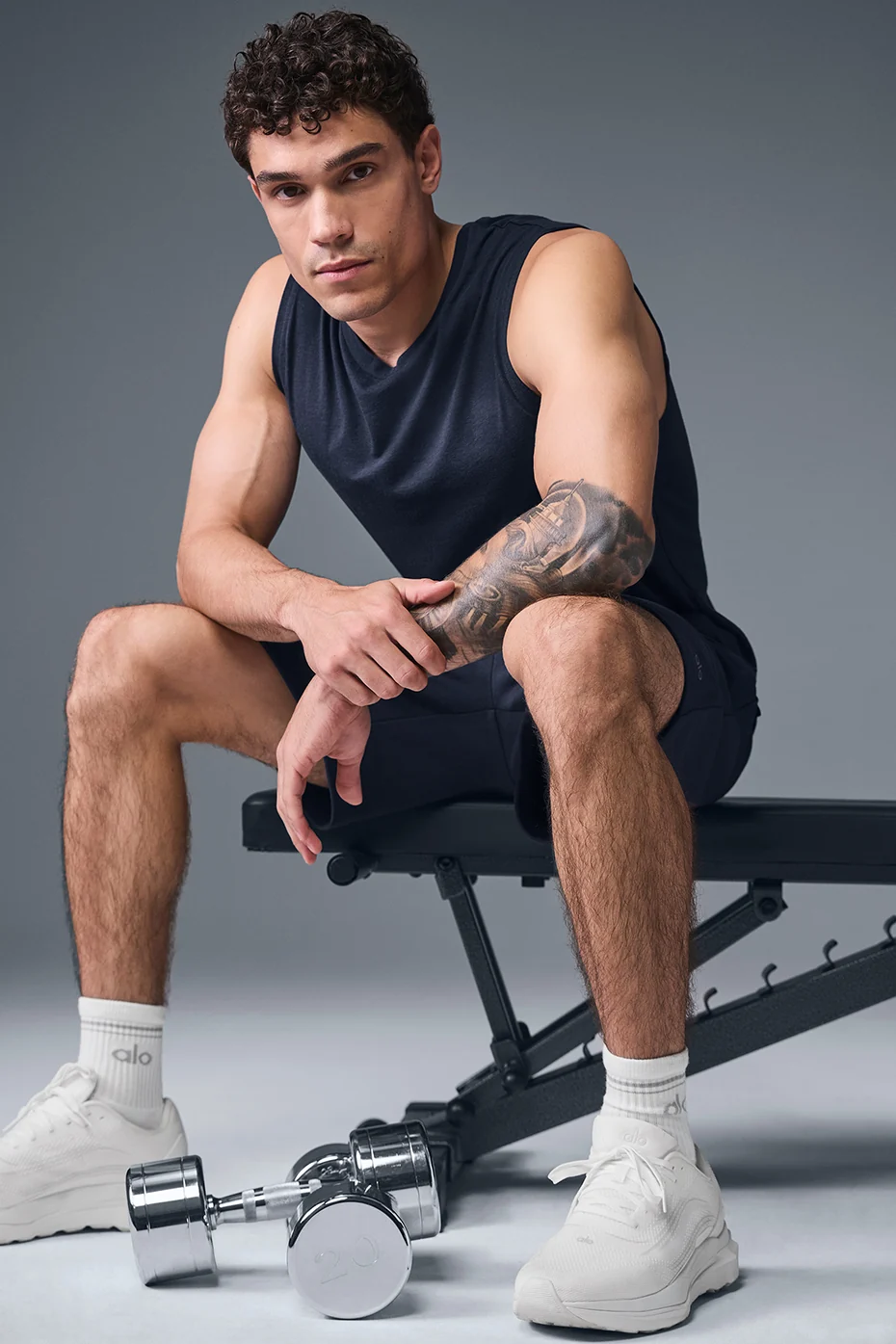 The Triumph Muscle Tank - Navy - Image 5