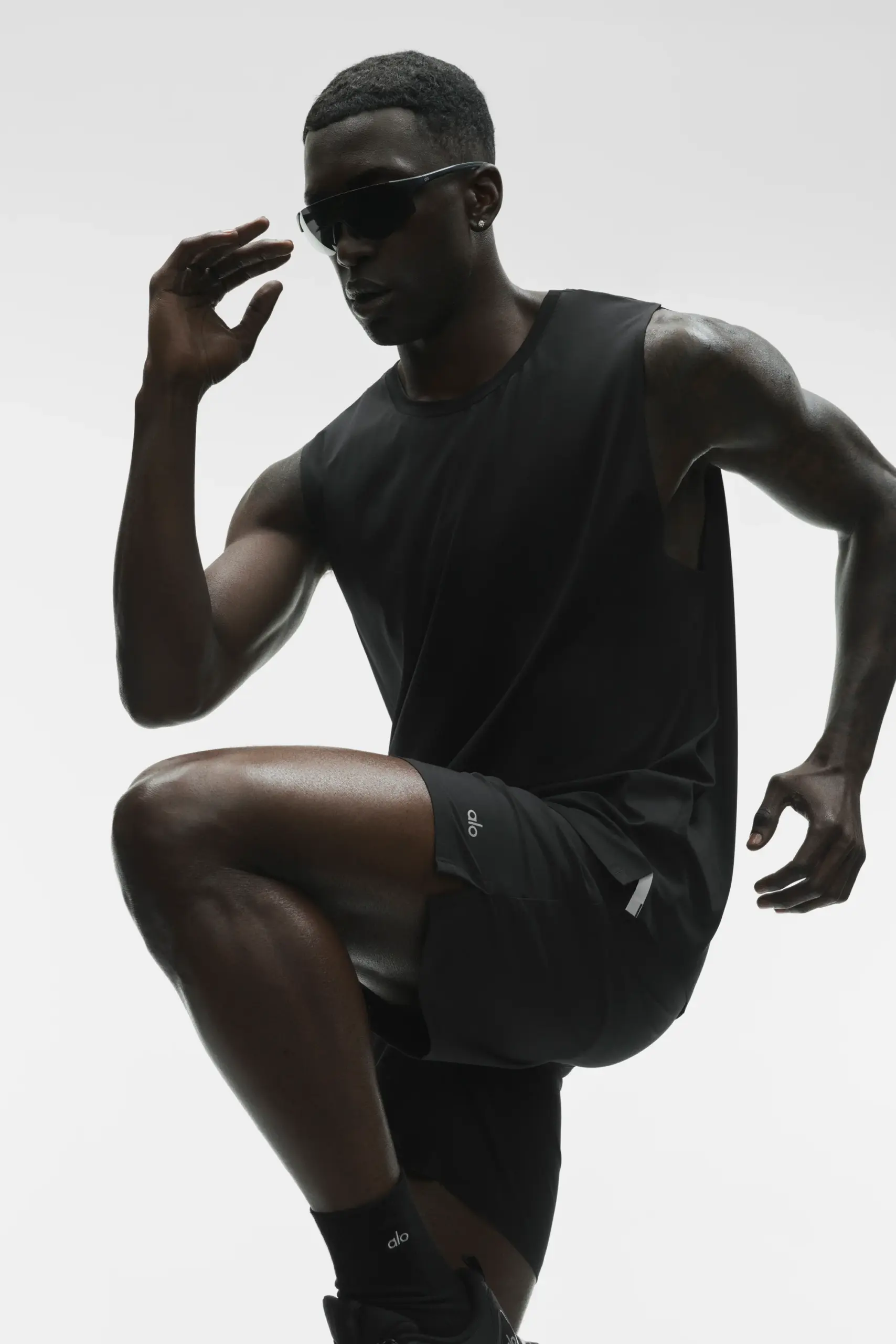 Idol Muscle Tank - Black - Image 5