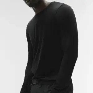 Conquer Reform Crewneck Long Sleeve - Black