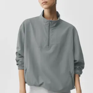 Light Weight Takeaway Track Pullover - Monument