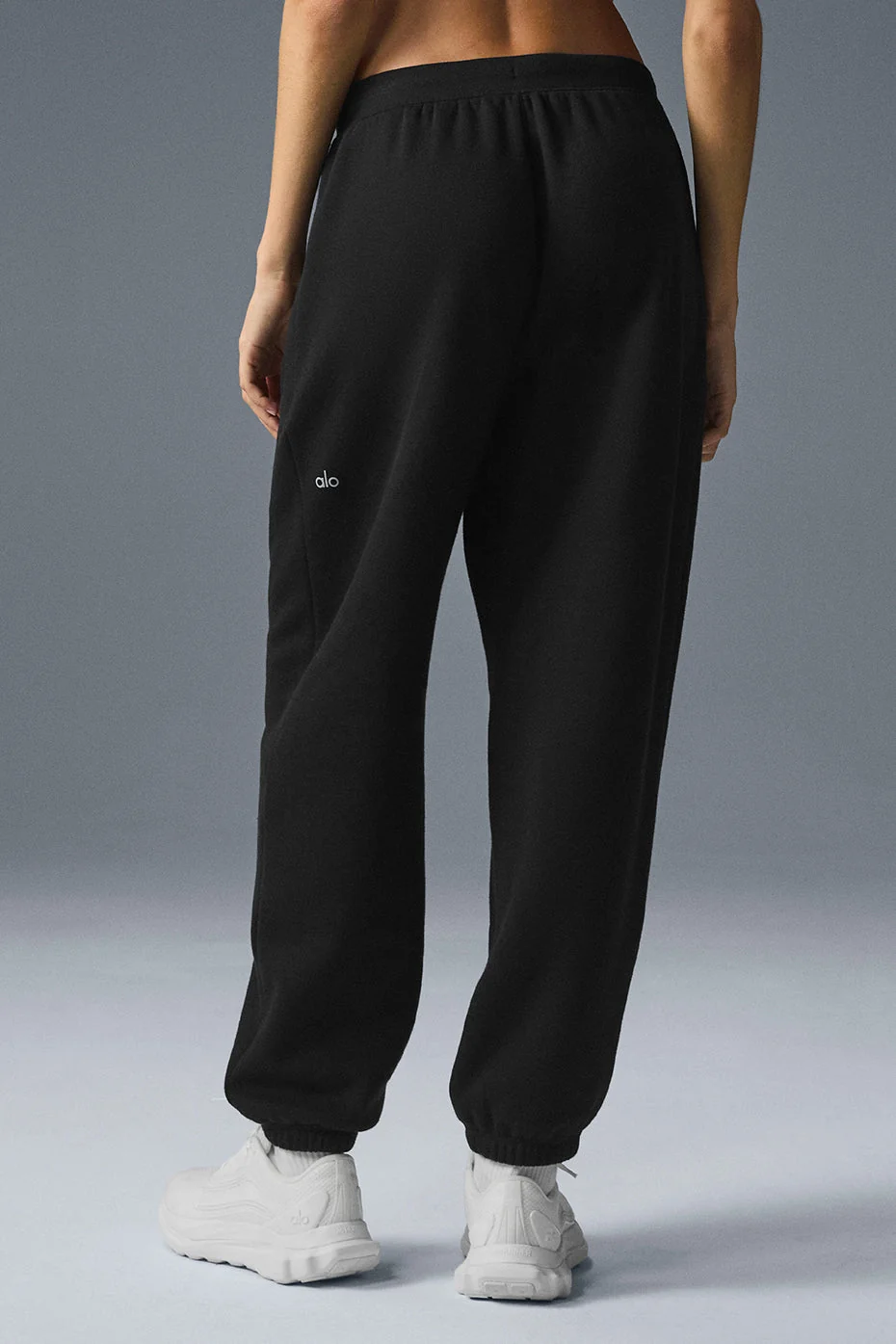 Triumph Restore Sweatpant - Black - Image 2
