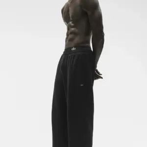 Double Take Straight Leg Pant - Black