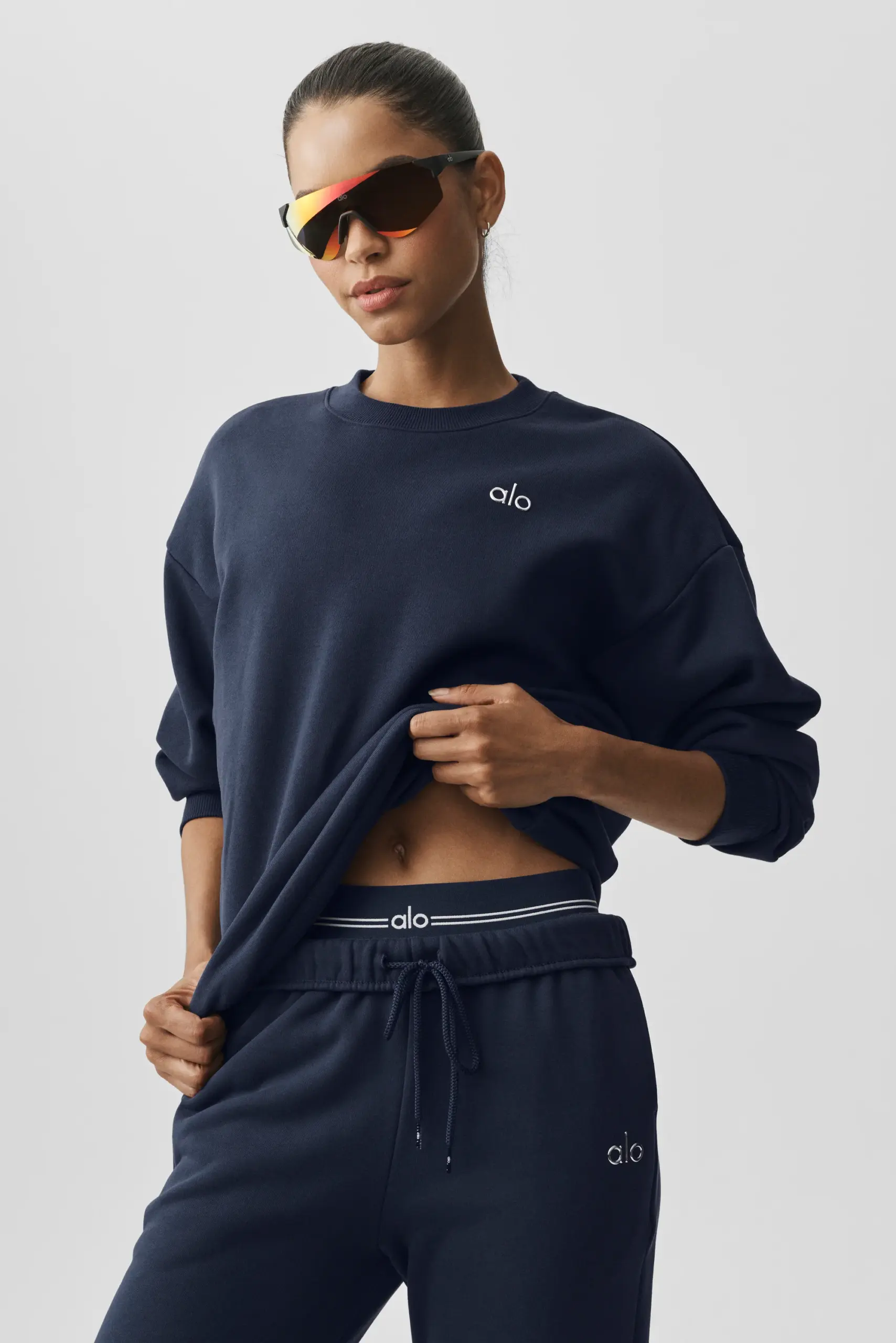 Accolade Crew Neck Pullover - Navy - Image 3