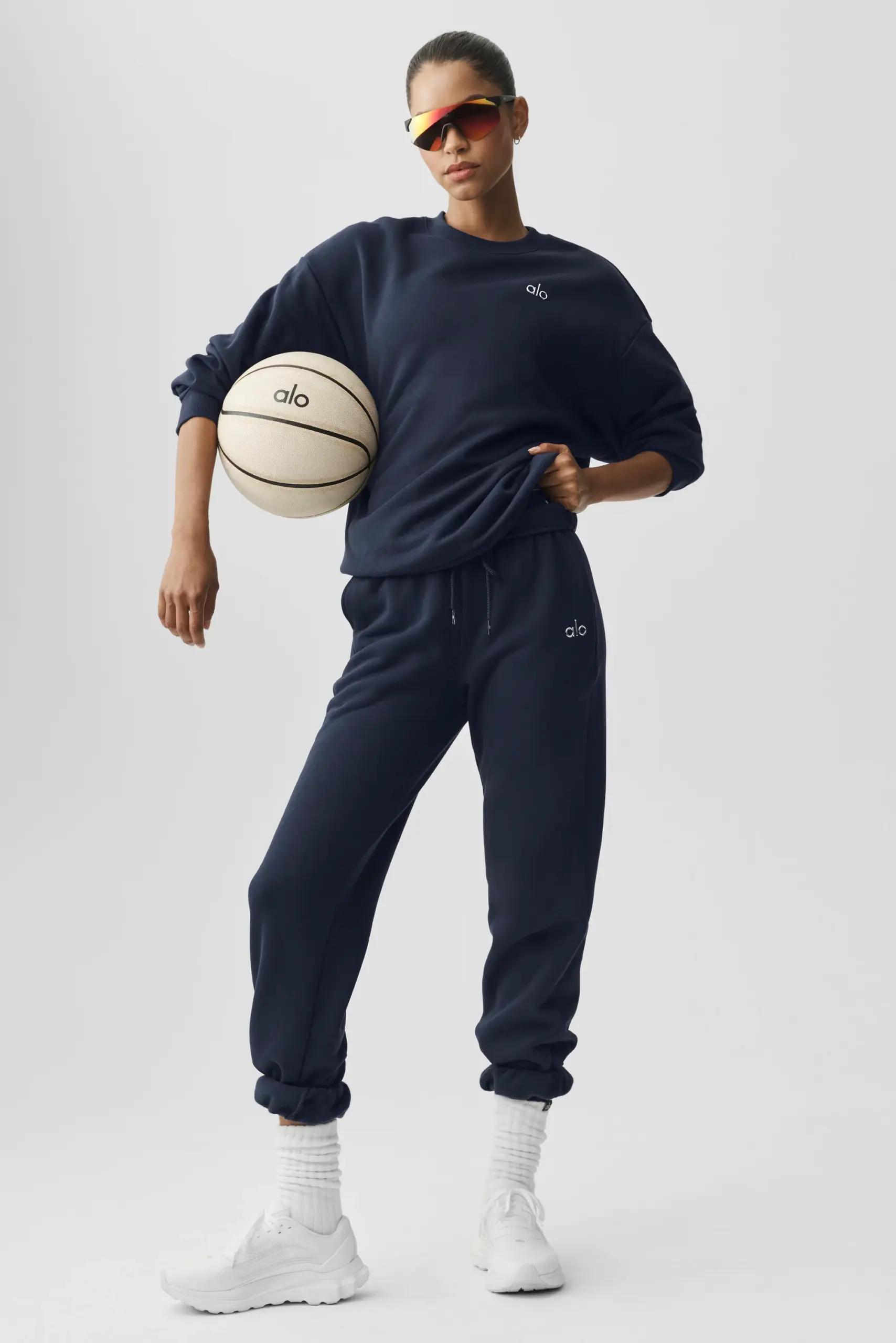 Accolade Crew Neck Pullover - Navy - Image 5