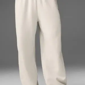 Accolade Straight Leg Sweatpant - Bone