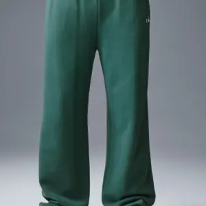 Accolade Straight Leg Sweatpant - Winter Ivy