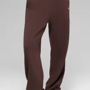 Accolade Straight Leg Sweatpant - Brownstone