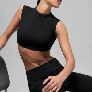 ALO Softsculpt Capped Out Short Sleeve - Black