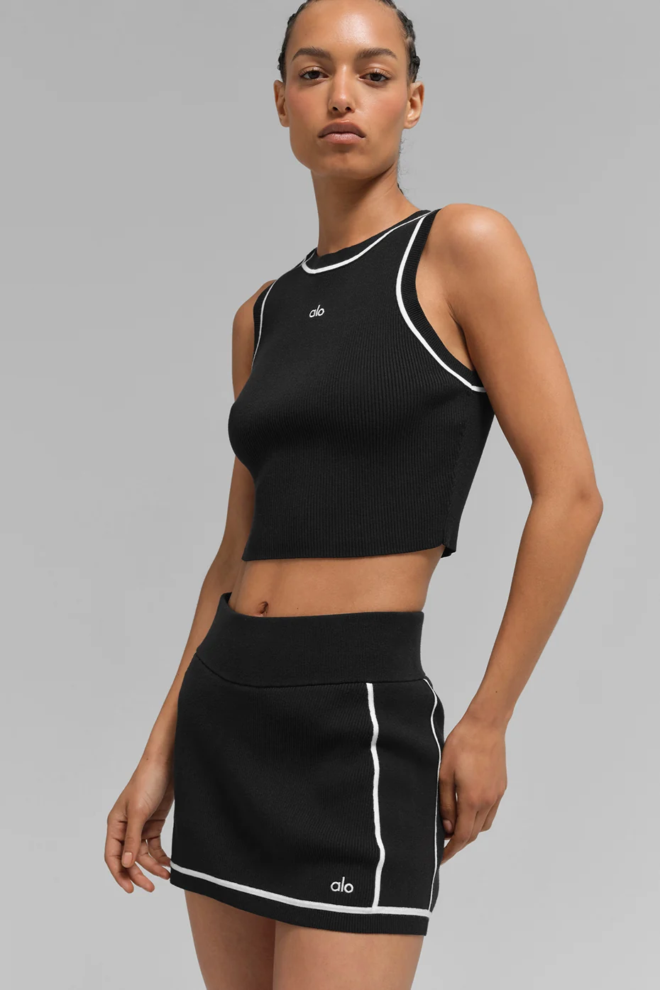 Ribbed Sweater Knit Highline Cropped Tank - Black/White - Image 4