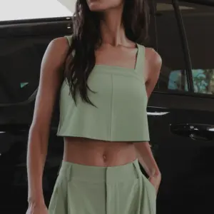 Cropped Dreamscape Tank - Dune Grass