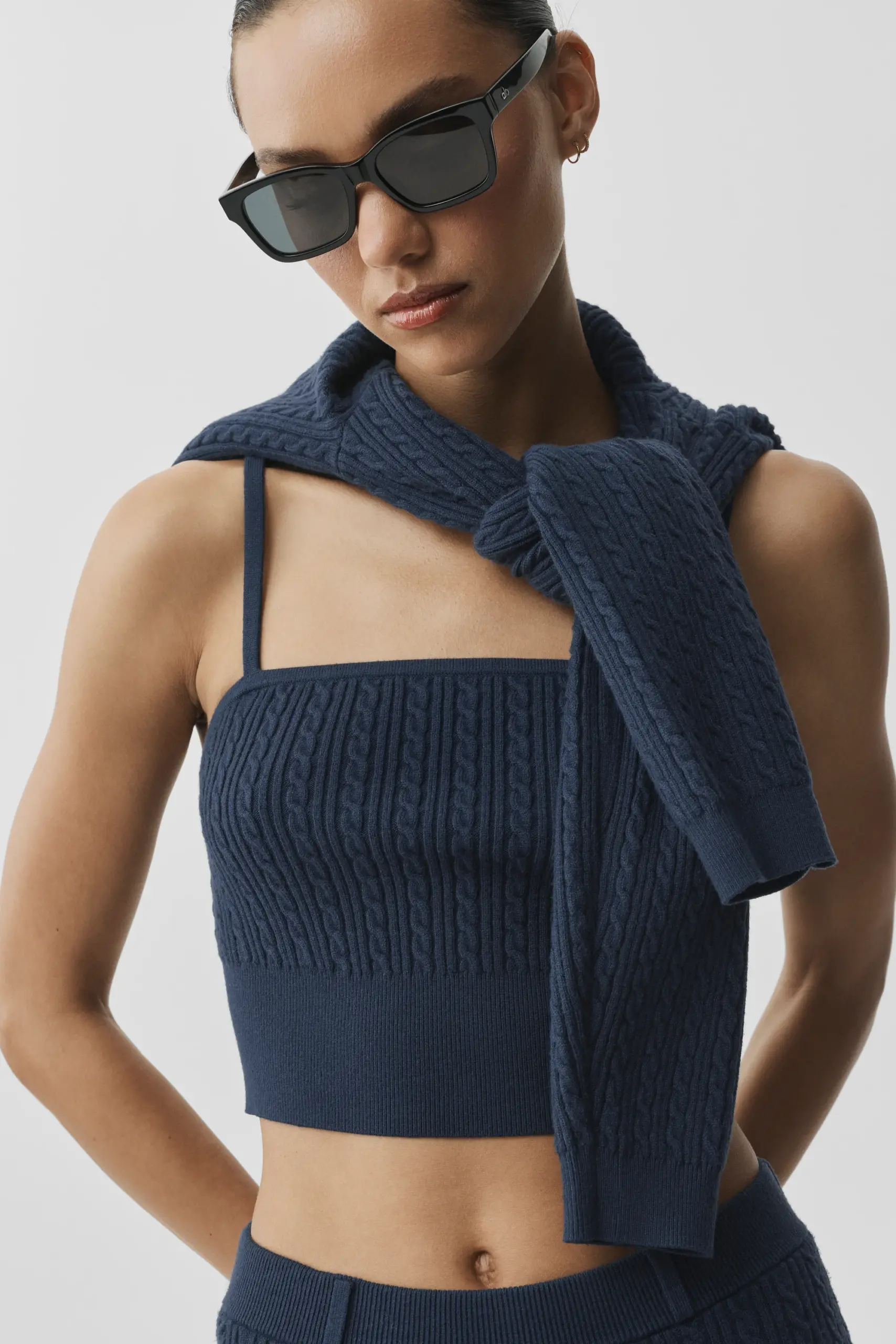 Mini Cable Sweater Tank - Navy - Image 4
