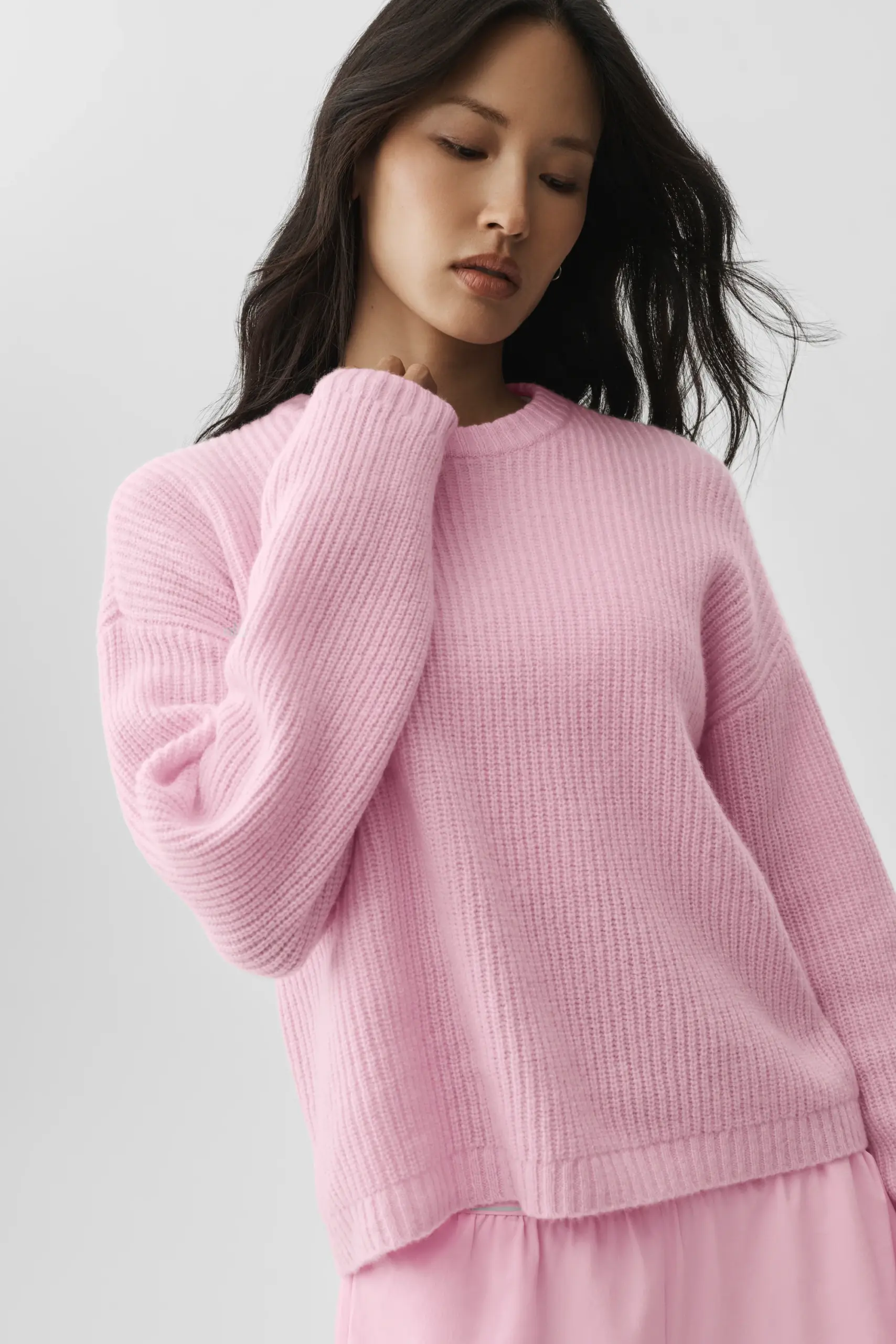Wool Cashmere Ribbed Noble Crewneck Sweater - Pink Marshmallow - Image 3