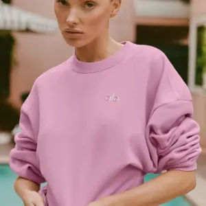 Cropped Accolade Crewneck - Candy Heart Pink
