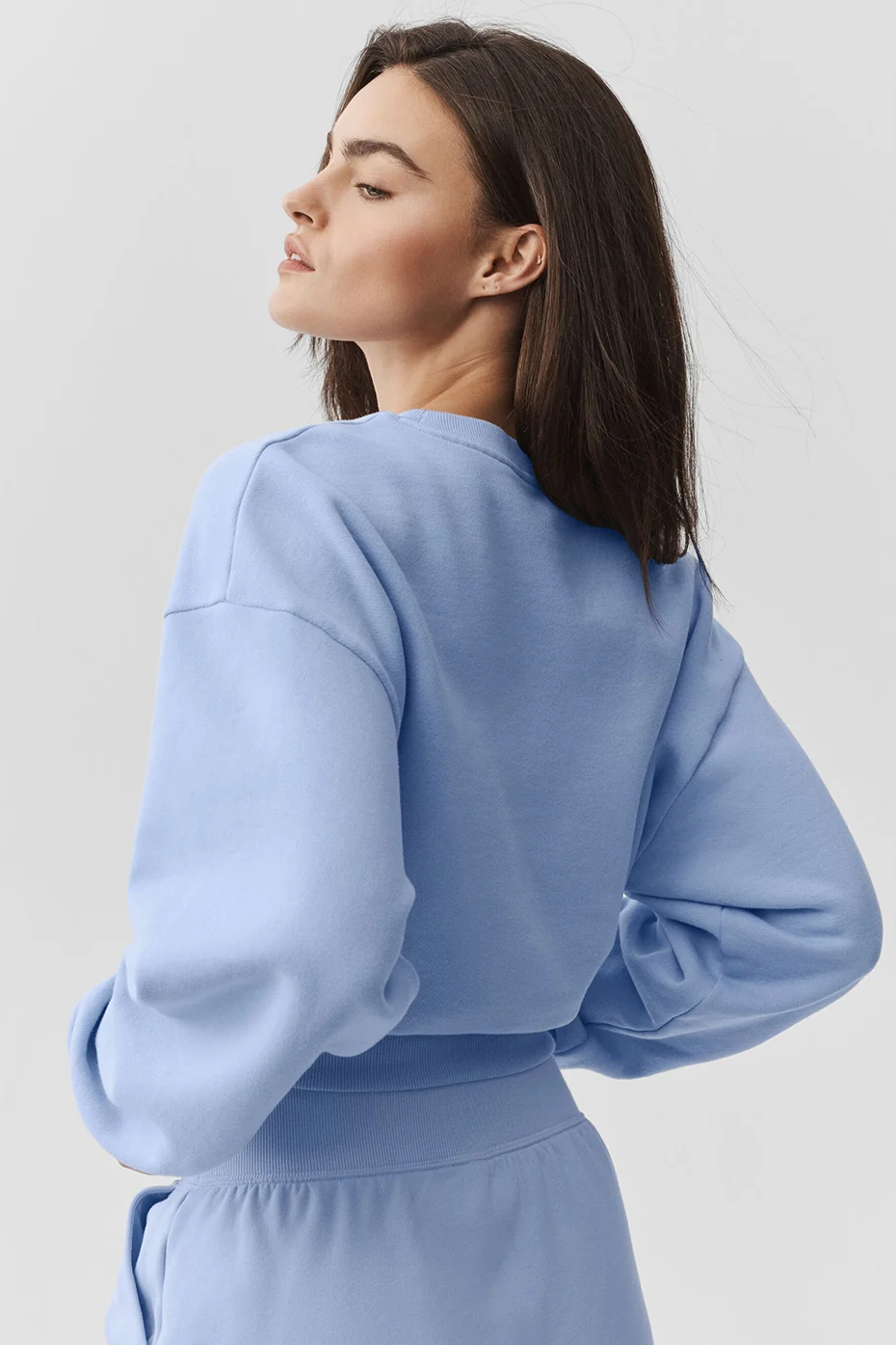 Cropped Accolade Crewneck - Light Provence Blue - Image 2