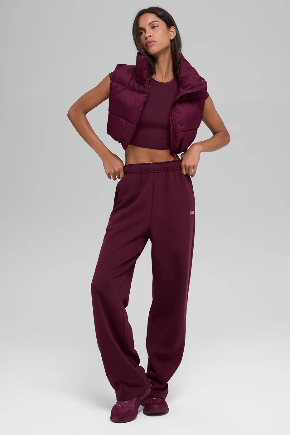 Cropped Gold Rush Puffer Vest - Burgundy - Image 4