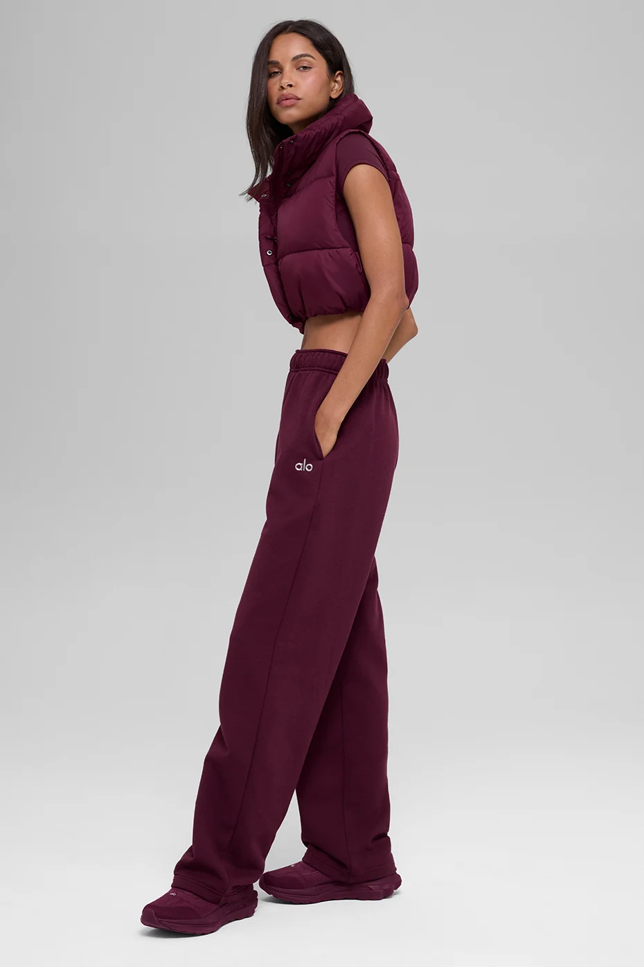 Cropped Gold Rush Puffer Vest - Burgundy - Image 5