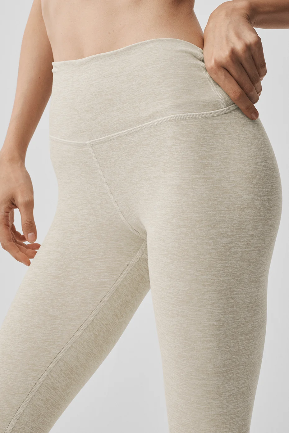 Alosoft High-Waist 7/8 Highlight Legging - Oatmeal Heather - Image 3