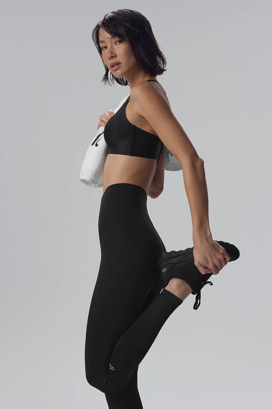 Airlift Strength Extreme High-Waist 7/8 Legging - Black - Image 4