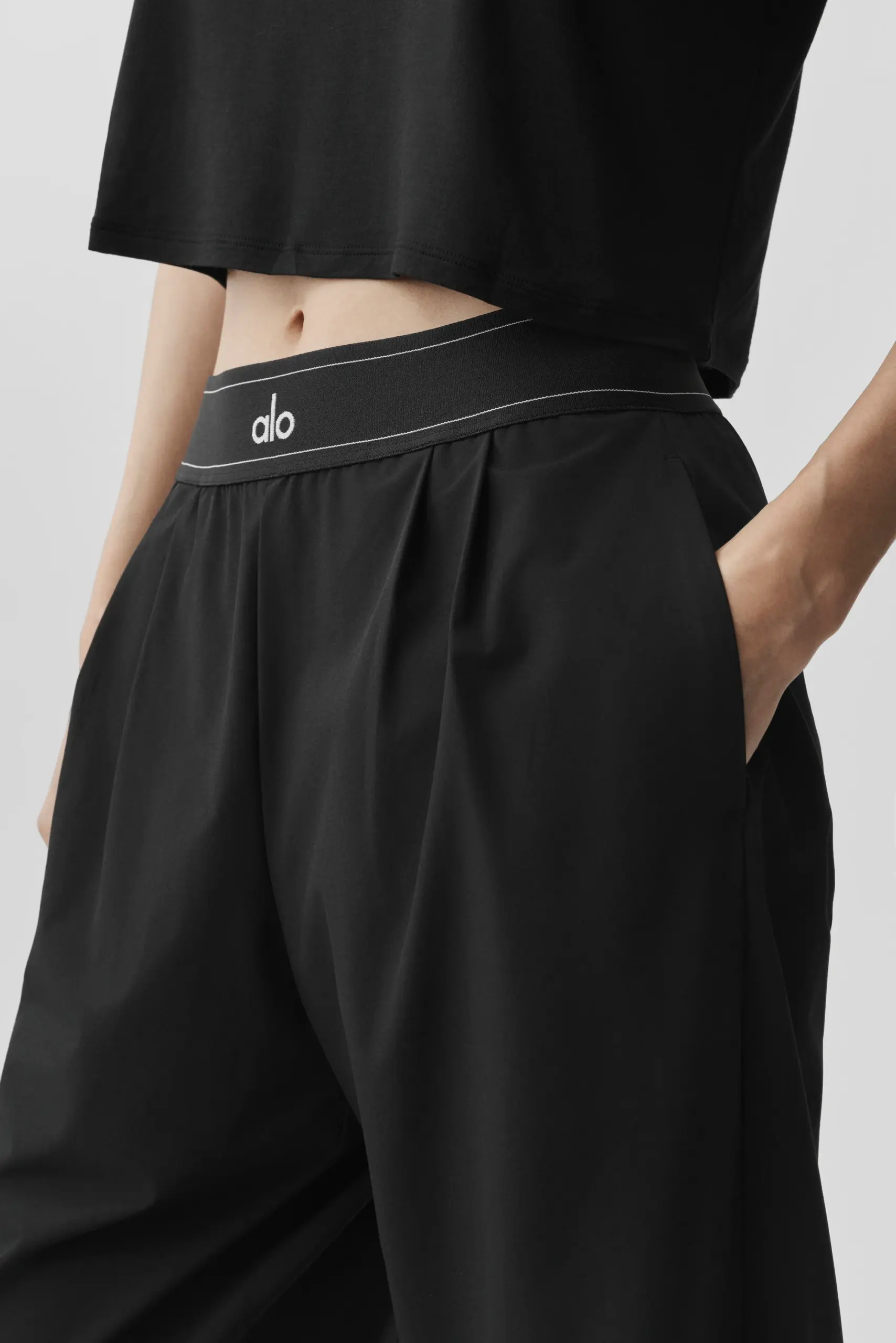 Suit Up Trouser (Regular) - Black - Image 4