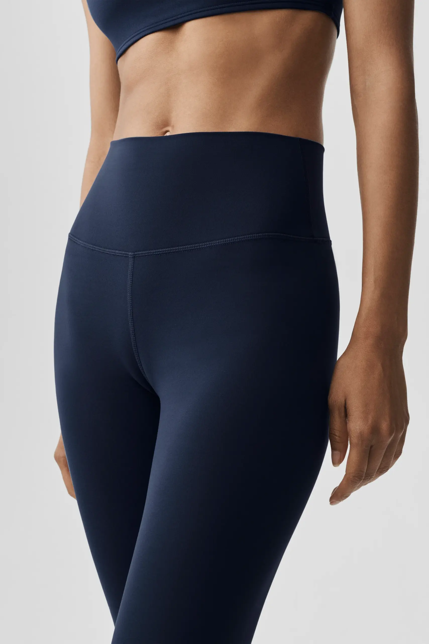ALO Softsculpt High-Waist Legging - Navy - Image 5