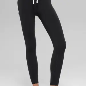 Airbrush High-Waist Race Pace 7/8 Legging - Black/White