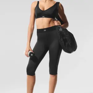 Airlift High-Waist Line Up Capri - Black