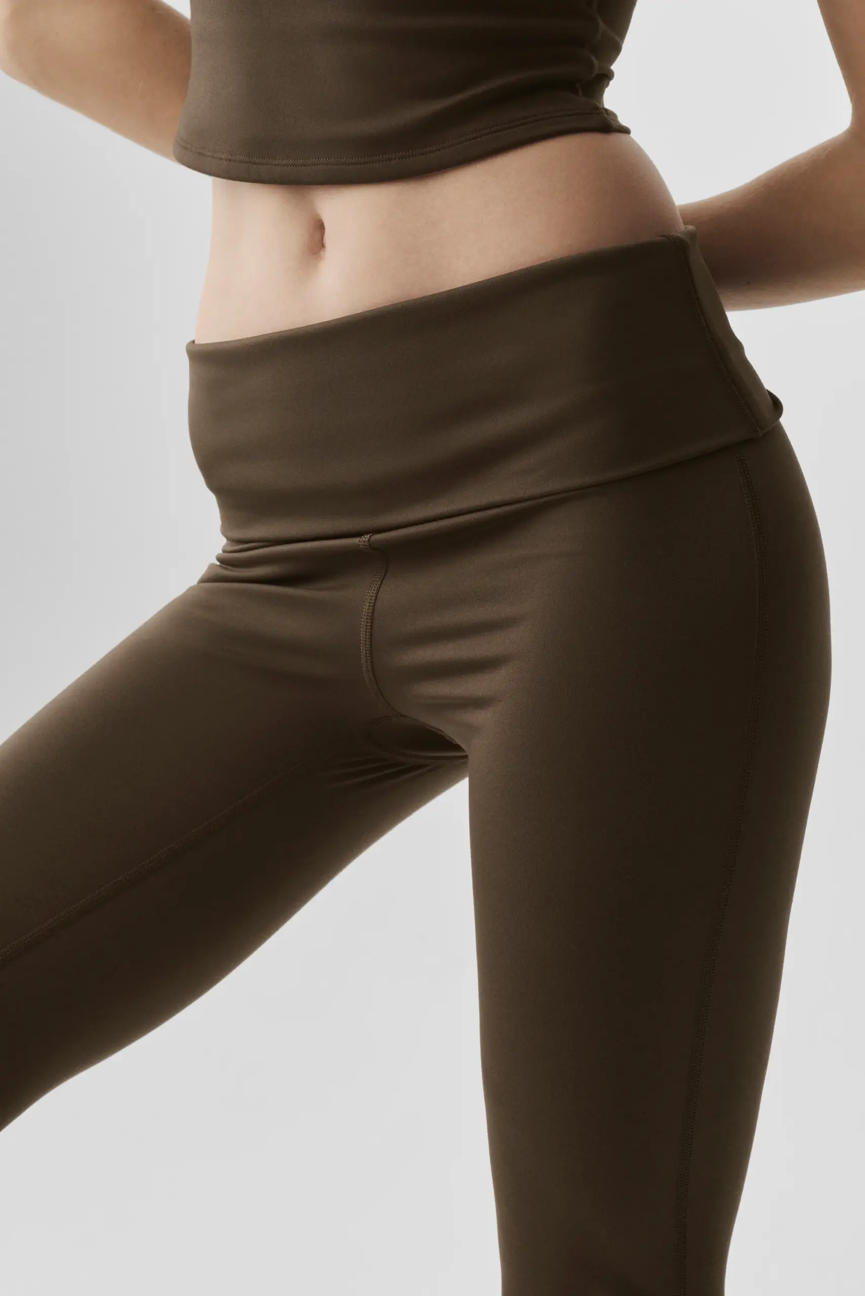 ALO Softsculpt Foldover Flare Legging (Regular) - Espresso - Image 3