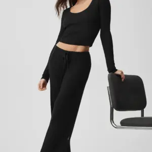 Sweater Knit Mid-Rise Unwind Wide Leg Pant - Black