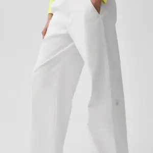 High Road Straight Leg Pant - White