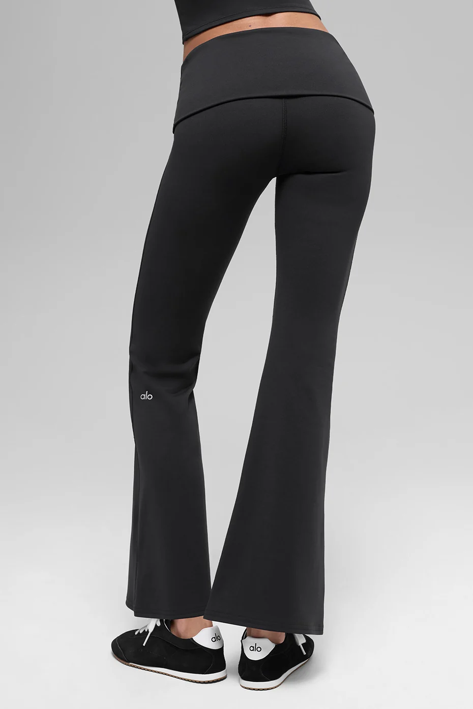 ALO Softsculpt Foldover Flare Legging (Short) - Black - Image 4