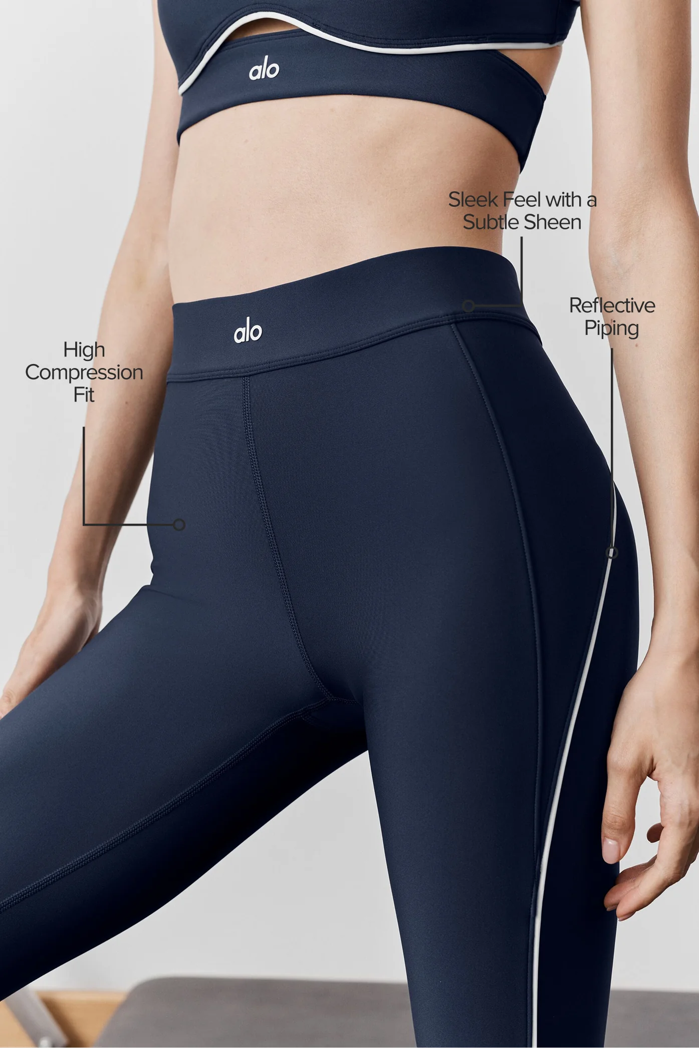Airlift High-Waist 7/8 Speedwork Legging - Navy - Image 2