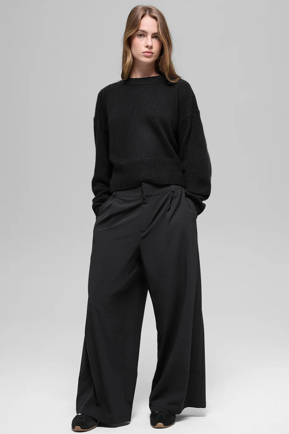 High-Waist Dreamscape Trouser (Short) - Black