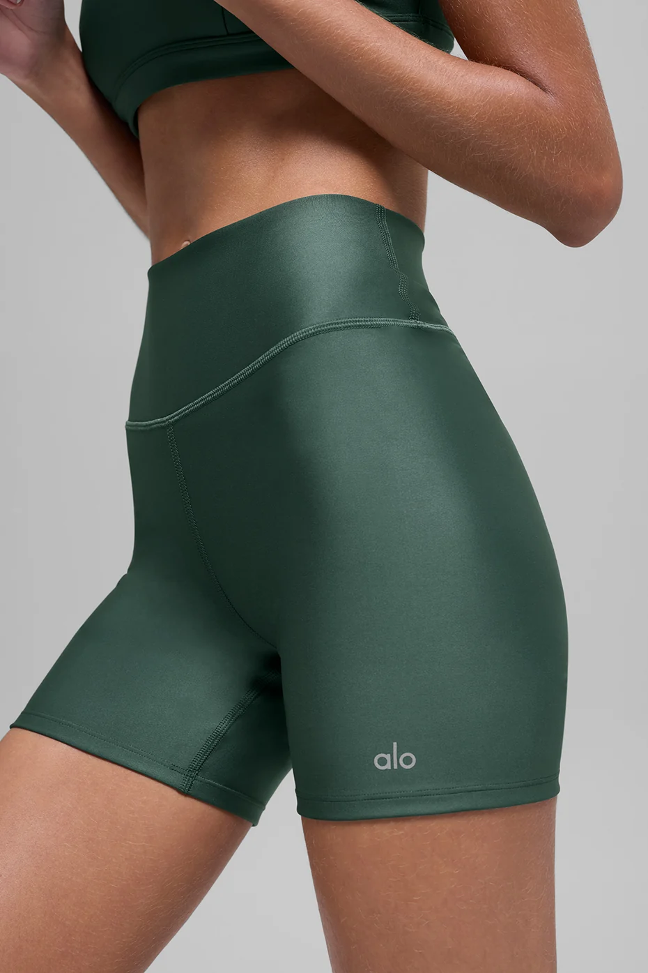 5 Airlift Energy Short - Clover Green - Image 2