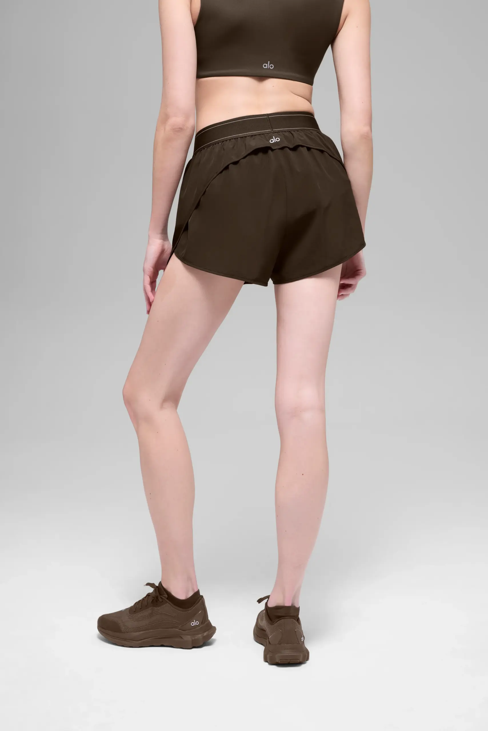 Match Point Short - Espresso - Image 4