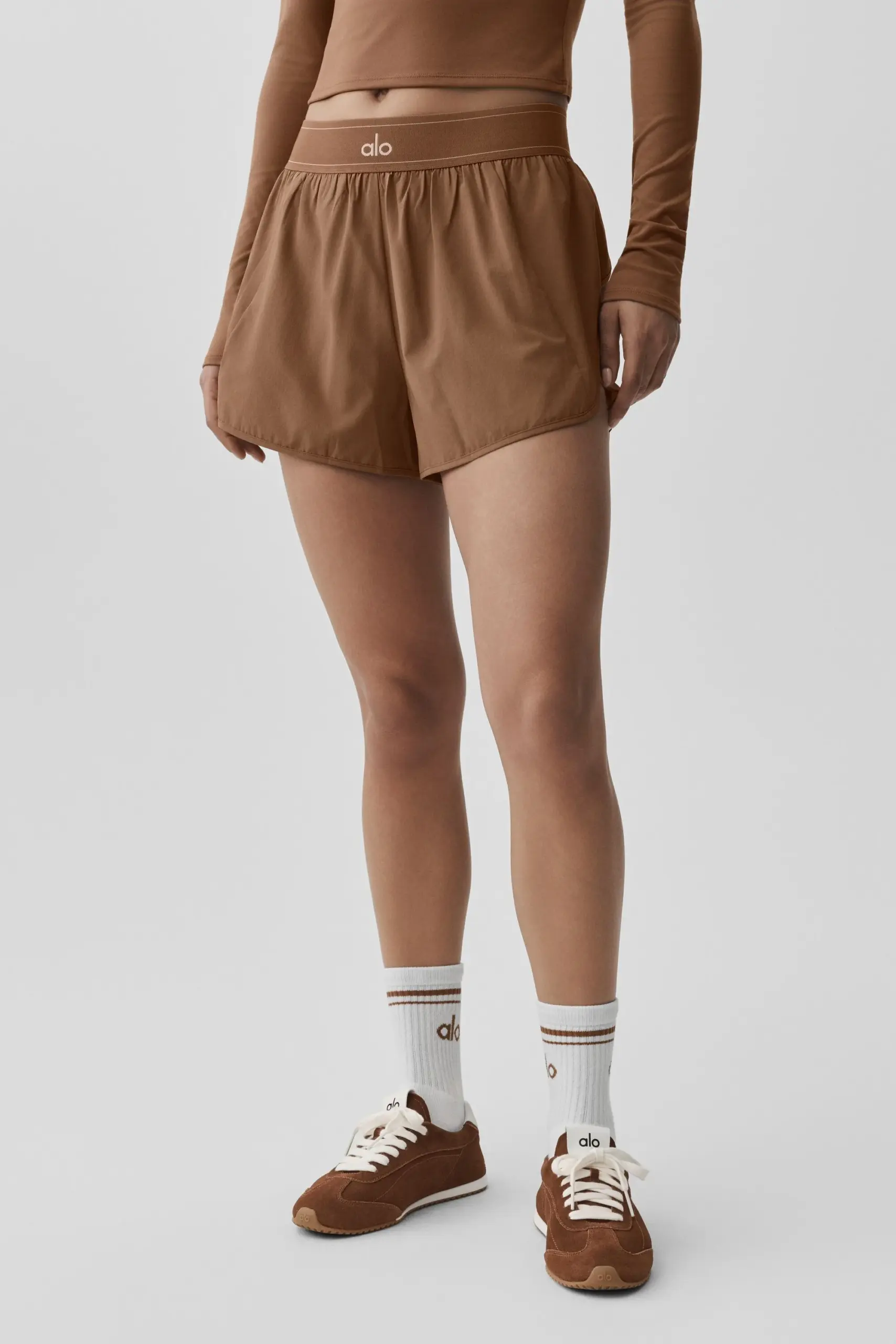 Match Point Short - Sun Kissed Brown - Image 3
