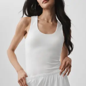 ALO Softsculpt No Nonsense Bra Tank - White
